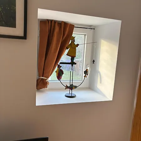 לינה וארוחת בוקר L'auberge'inn 3*